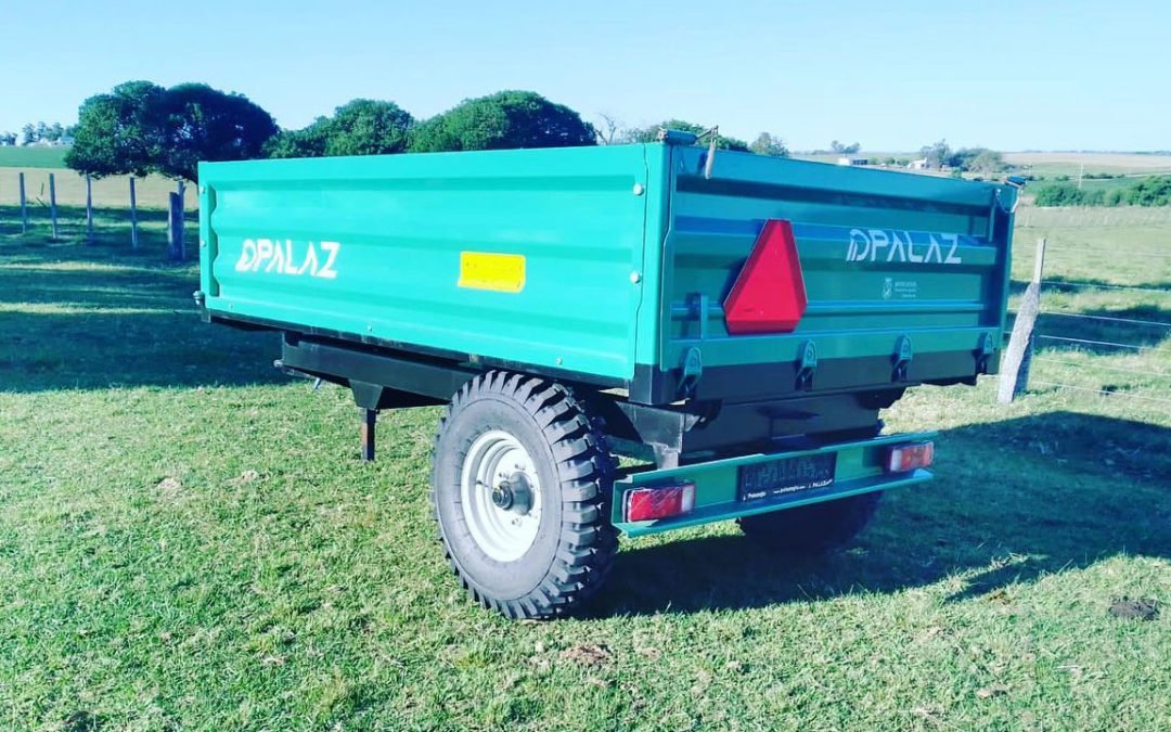 Dos zorras con volcadora a trabajar‼️