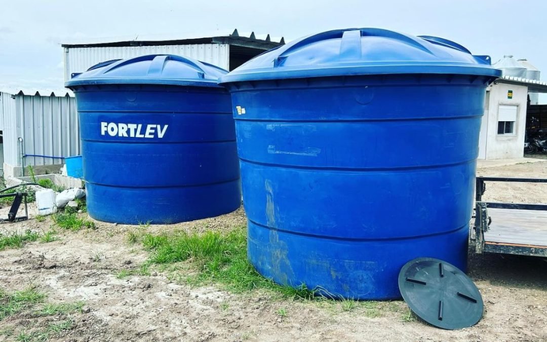 Seguimos firme con reparto de tanques para depósito de agua!