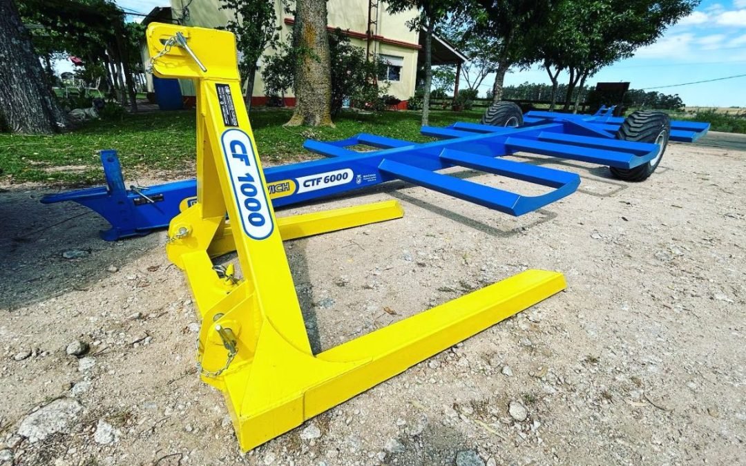 Entrega de transportador de fardos Hartwich!!