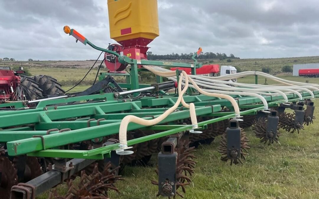 SEMBRADORA HIDRÁULICA TECHNIK PLUS 500lts
