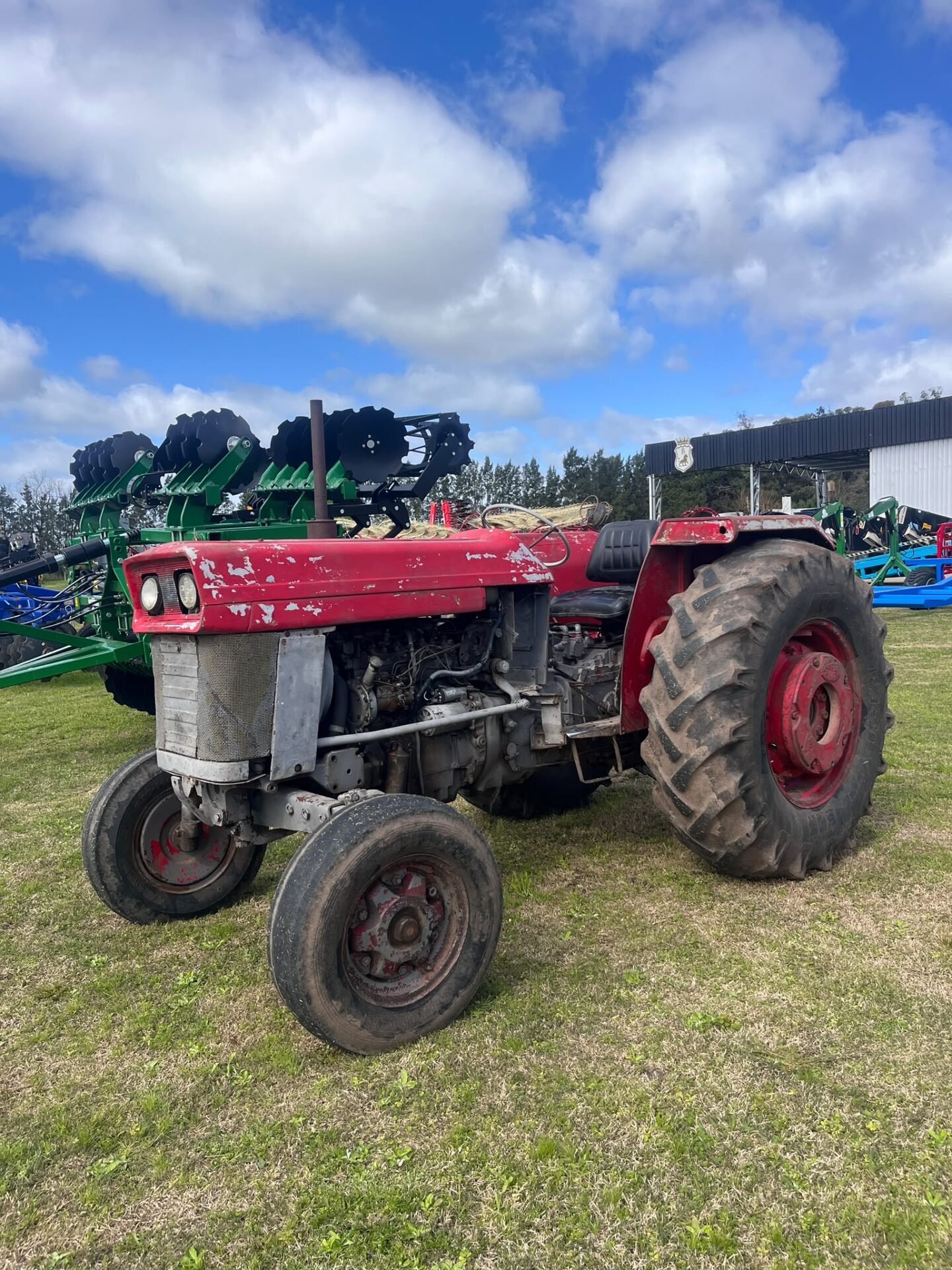 Tractor Massey Ferguson - Imagen 4