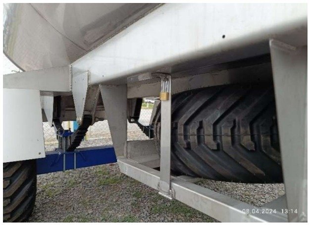 Acoplado cisterna 10200 litros - Imagen 7