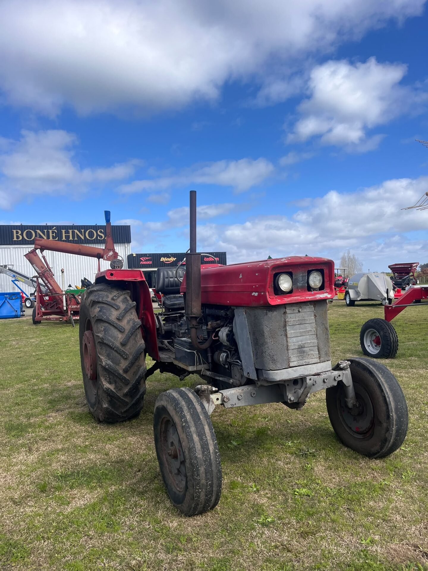 Tractor Massey Ferguson - Imagen 2